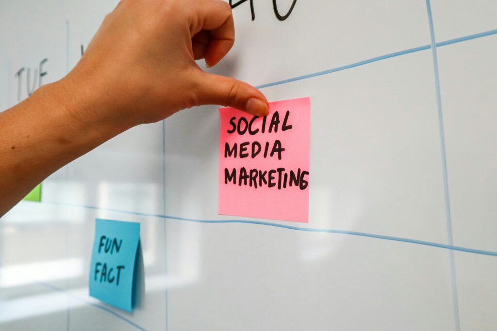 Consistent social media marketing content calendar